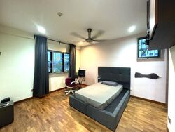 Changi South Avenue 1 (D16), Terrace #453703481